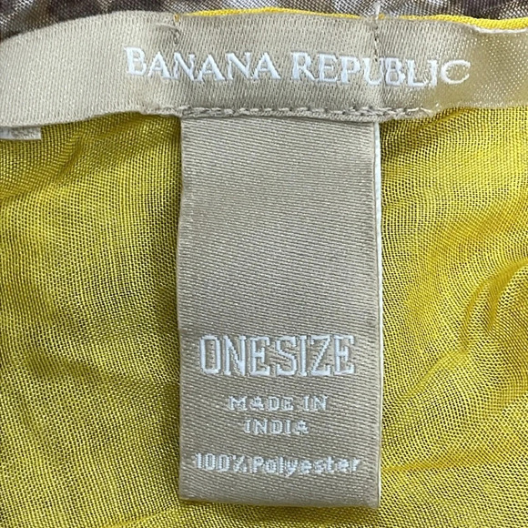 Banana Republic Ciara Snake Print Lightweight Scarf - Picture 5 of 8